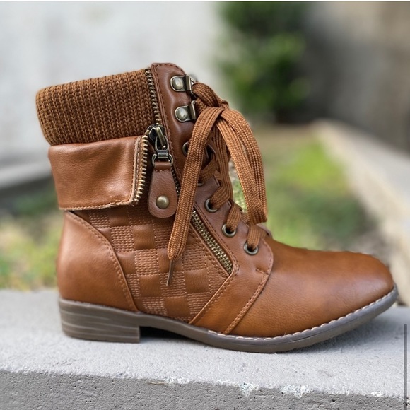 New Brown Vegan Leather Sweater Cuff Tie Up Boots - Picture 5 of 6